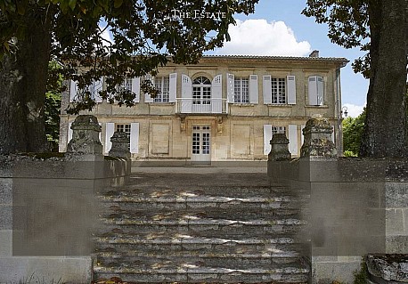 Vynikajc St.-Emilion Grand Cru z portfolia majitel Chteau Anglus se zajmavou ochutnvkovou slevou!
